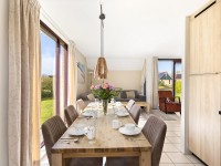 Orchis Wellness - Eettafel.jpg