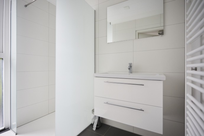 iris wellness badkamer (1).jpg