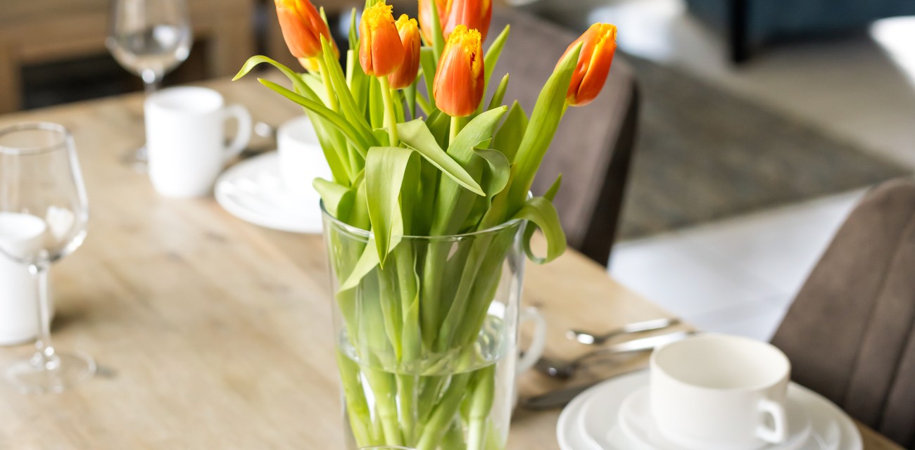 Orchis Comfort -Eettafel Bloemen.jpg