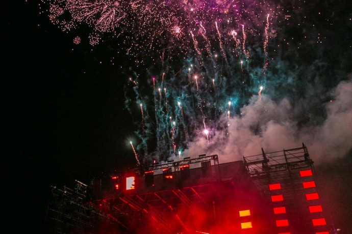 Concert at Sea
