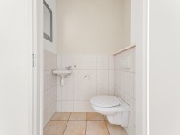 Narcis | Toilet