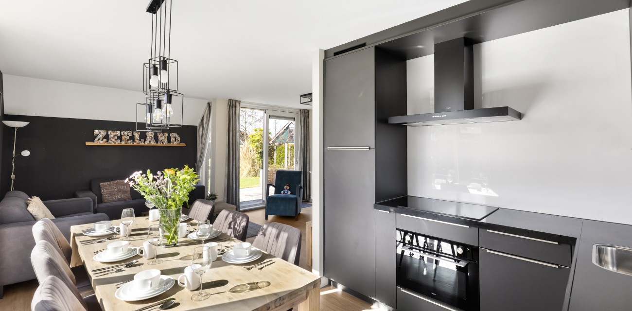 Orchis - Eetkamer:Keuken.jpg